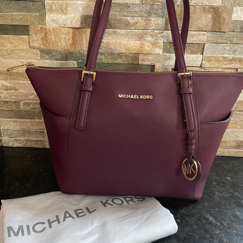 Michael Michael kors jet set east west tote